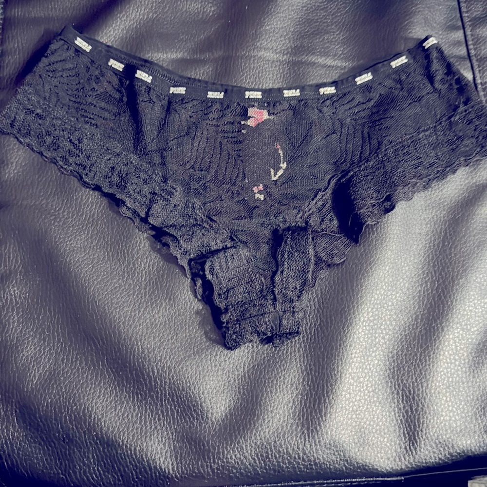 PINK Black Lace Extra Low Rise Cheekster Size:Small Condition: New, tag attached